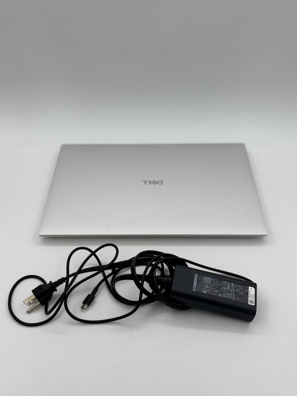 Dell XPS 16.3″ 4K OLED Touch Intel Ultra 7 255H 32GB 1TB RTX 5050 Win11 Laptop