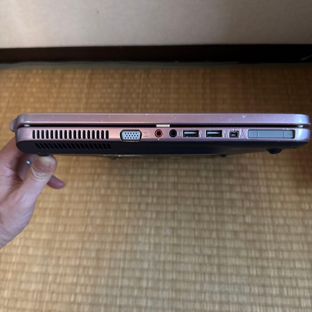 Sony VAIO VGN-NS52JB 15.4″ Pink Laptop Windows 10 Used Japan Genuine