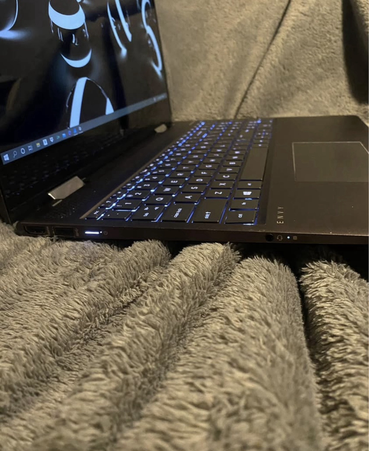 HP Envy Foldable