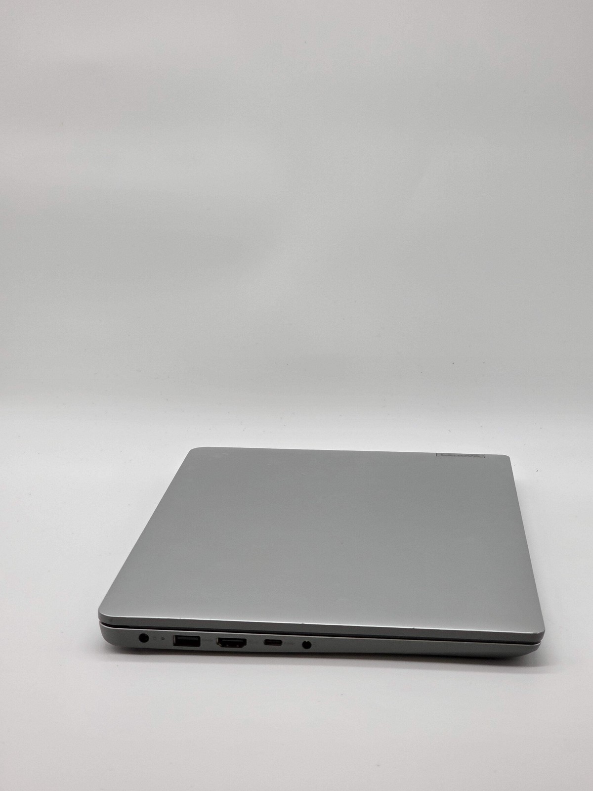 Lenovo IdeaPad 1 14IGL7 14″ Pentium Silver N5030 4GB 128GB Silver Used
