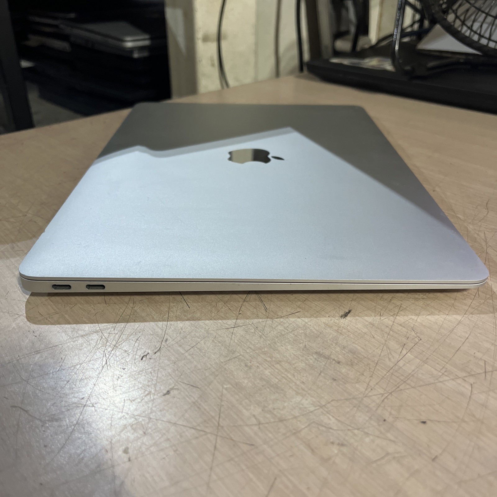 APPLE MACBOOK AIR 13″ SCISSOR,2020 CORE I3-1000NG4 1.1GHZ 8GB RAM 256SSD