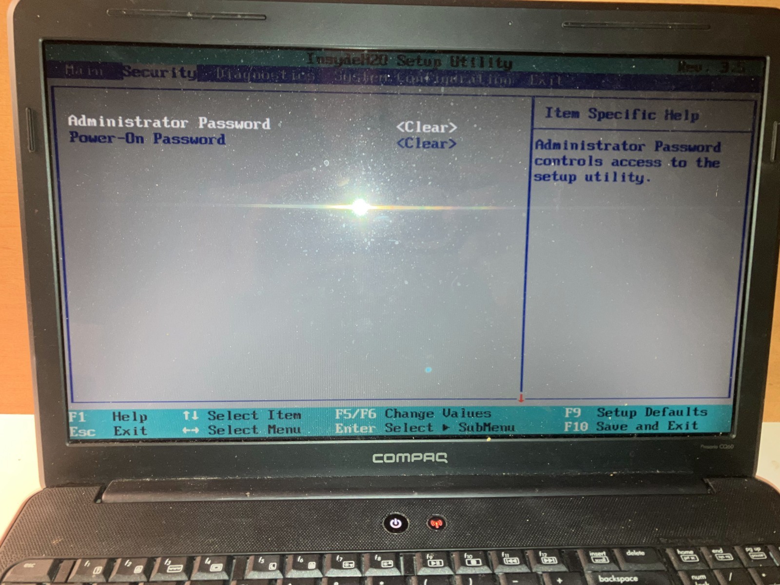 Compaq Presario CQ60-420US Intel Pentium Dual-Core T4200 2GHz 3GB NO HDD