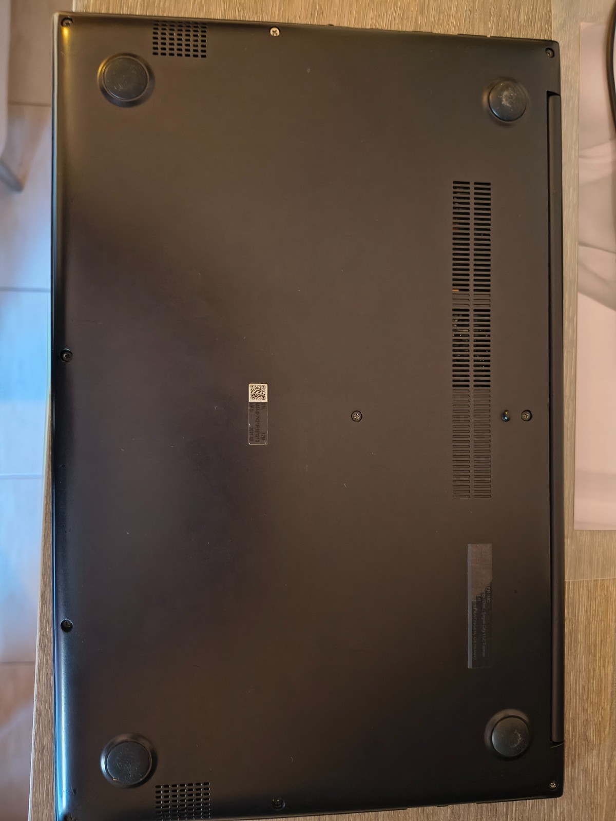 ASUS VivoBook 15 M513UA FHD Ryzen 5 5500u, 16GB, 1024 nvme+Sata ssd, 2 batteries