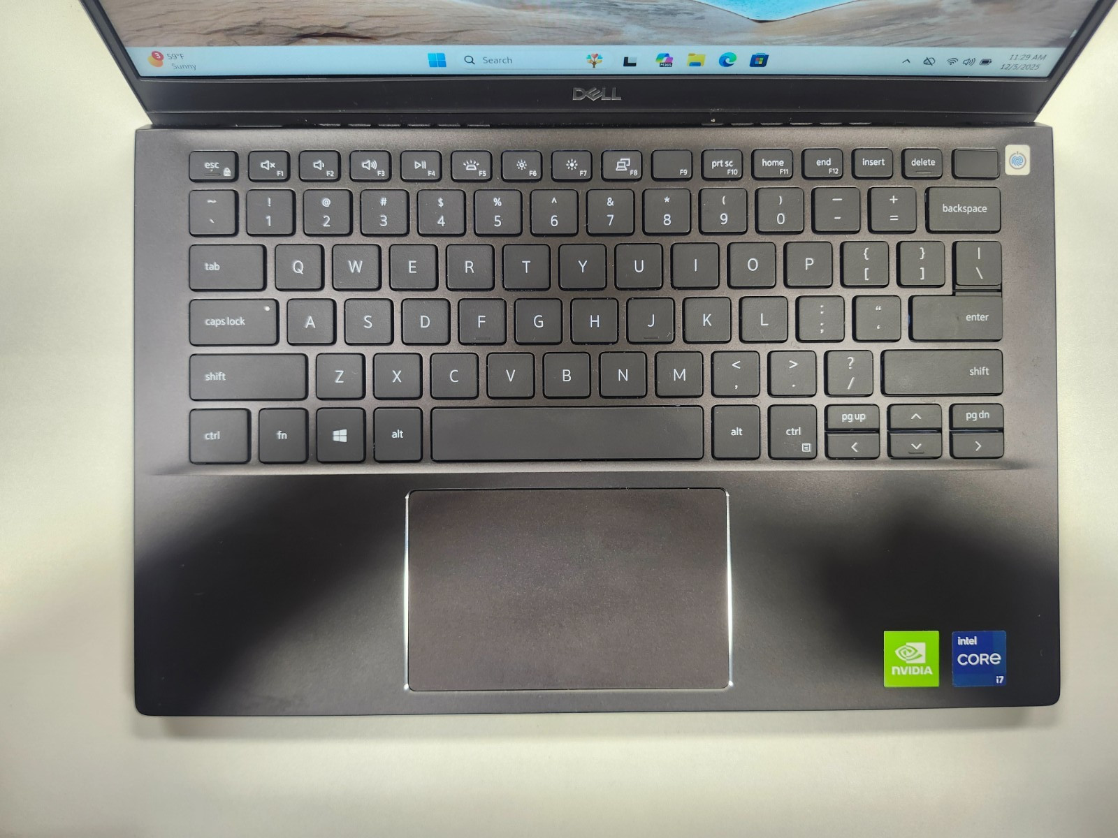 Dell Vostro 13 5301 13.3″ FHD Intel Core i7-1165G7 8GB 1TB SSD MX350 W11P