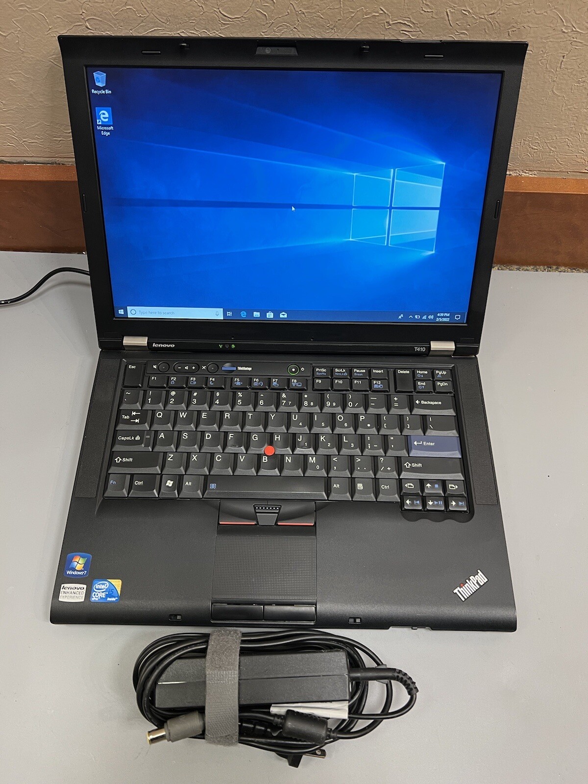 Lenovo thinkpad T410 Core i5 M 520 2.40GHz 4GB RAM 320GB HDD WEBCAM