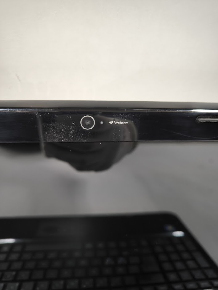 HP Pavilion g6-2019so Laptop – Intel i3, 6GB RAM, 700GB HDD