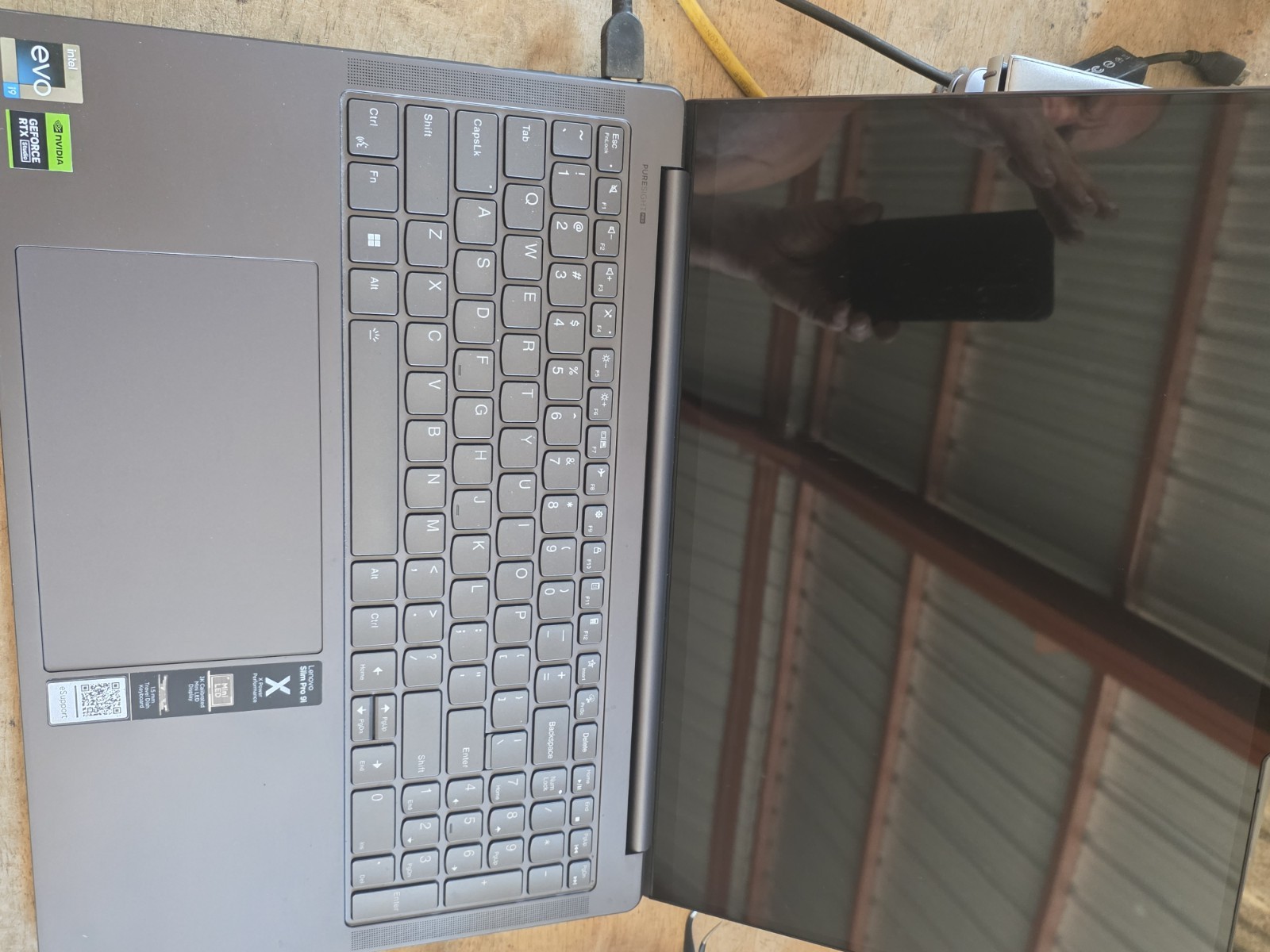 Lenovo Slim Pro 9i 16IRP8 16” Intel Core i9-13905H 2.6GHz 32GB Rtx Post