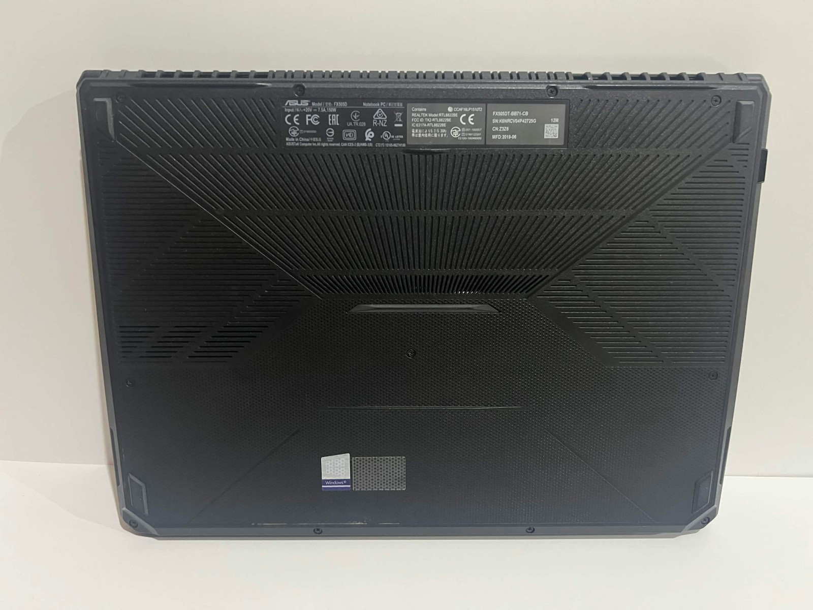 ASUS TUF Gaming Laptop – FX505DT – Ryzen 7 3750H – GTX 1650 – NO RAM/SSD