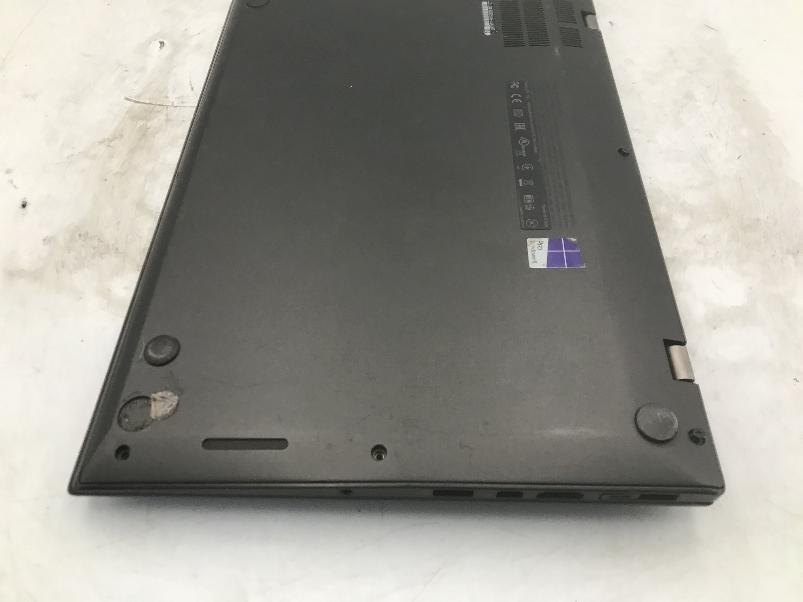 LENOVO THINKPAD X1 CARBON – BOOTS TO BIOS – INTEL I5-4300U – 8GB RAM – READ – BB