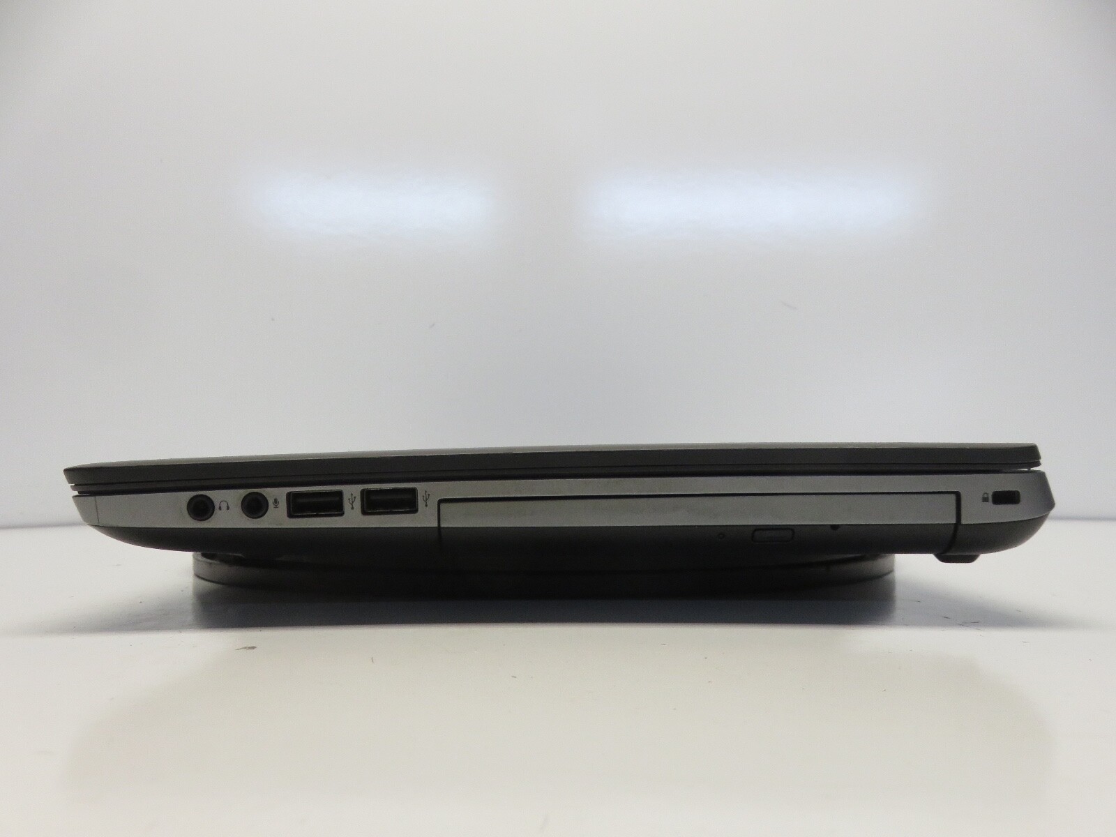 HP ProBook 450 G1 Intel i3-4000M 2.4GHz 4 GB NO HDD No Batt