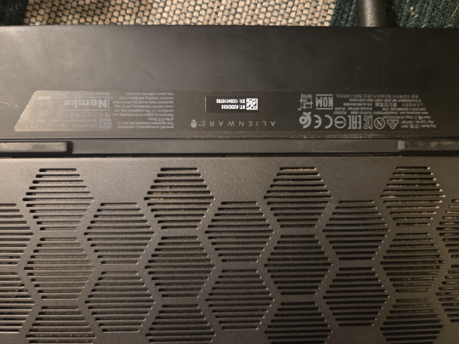 ALIENWARE M15 R2 | I5-9300H | 8GB RAM | 256gb SSD