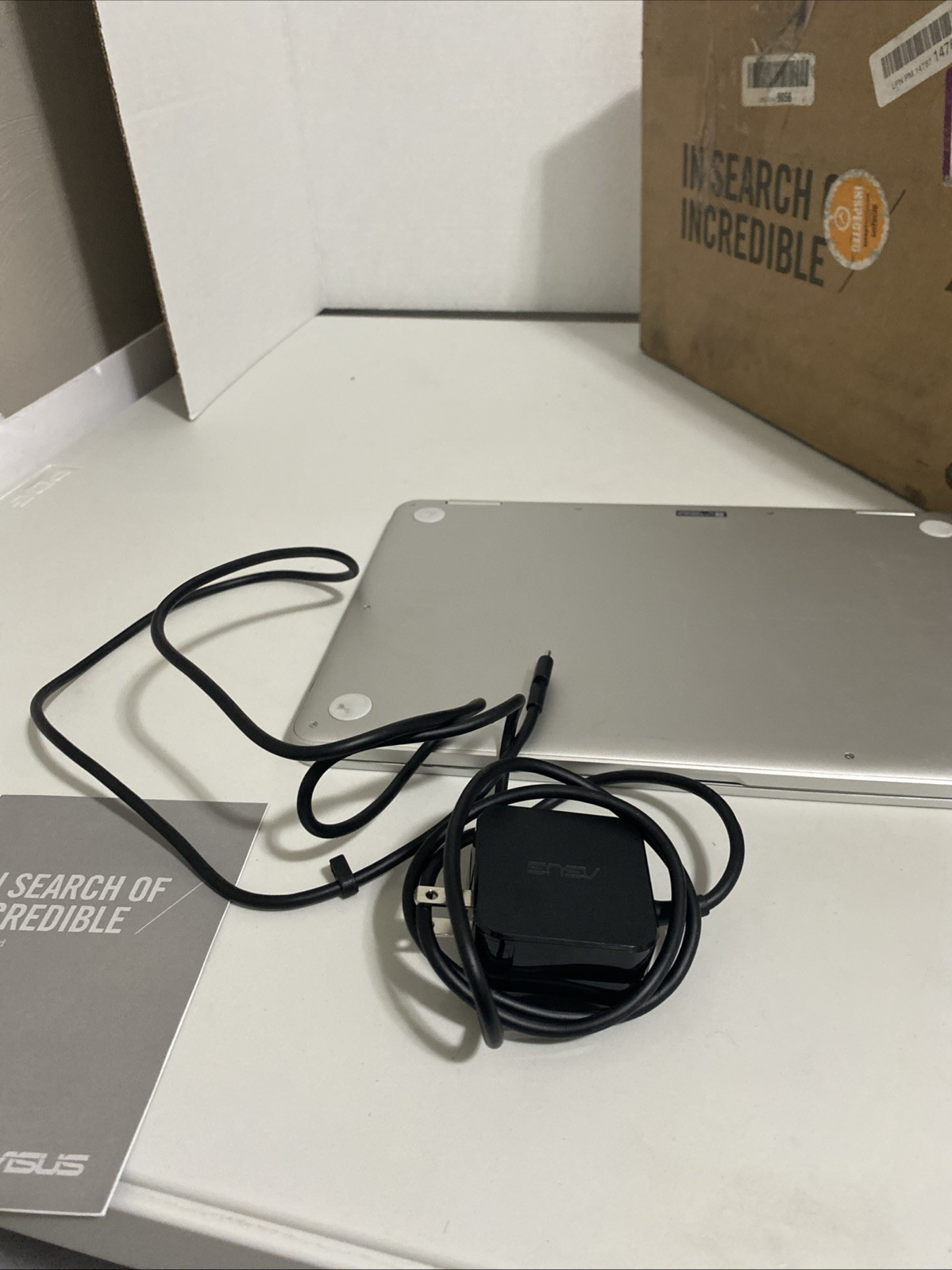 Asus Chromebook Flip C302C M3 6Y30@2.2Ghz 4GB Ram 64GB SSD Touch ChromeOS WORKS