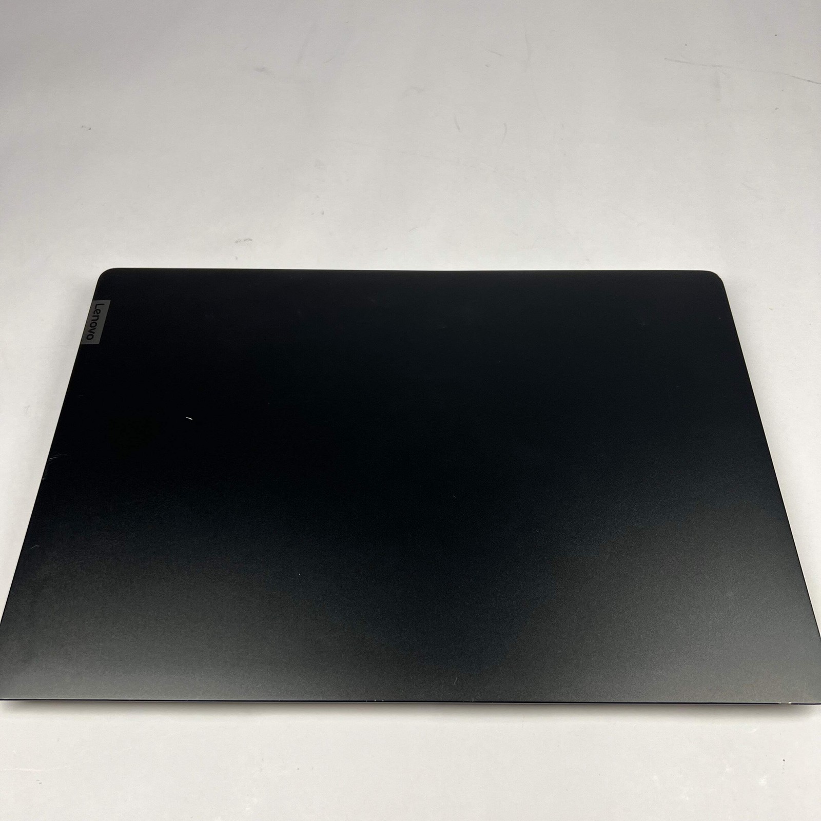 Broken Lenovo IdeaPad 530S 15.6″ i5-8250U 8GB RAM No Battery No SSD