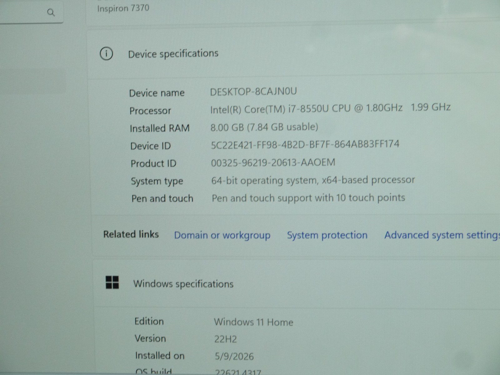 Dell Inspiron 7370 13″ Laptop – Core i7-8th / 8GB / 240GB SSD – New Batt – Read