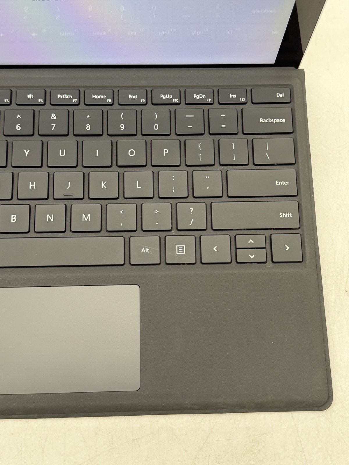Microsoft Surface Pro 4 12.3in i5-6300U 4GB 128GB NO OS READ