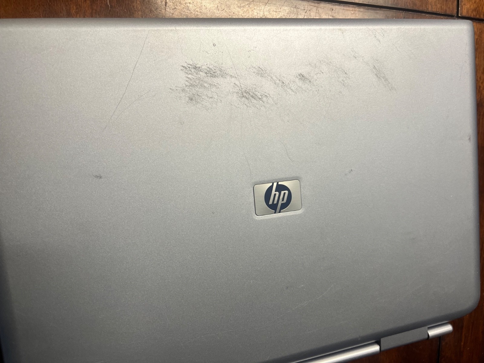 HP Pavilion zd7000 17in Intel P4 2.8GHz 512mb 80GB Win XP w/ Expansion Base