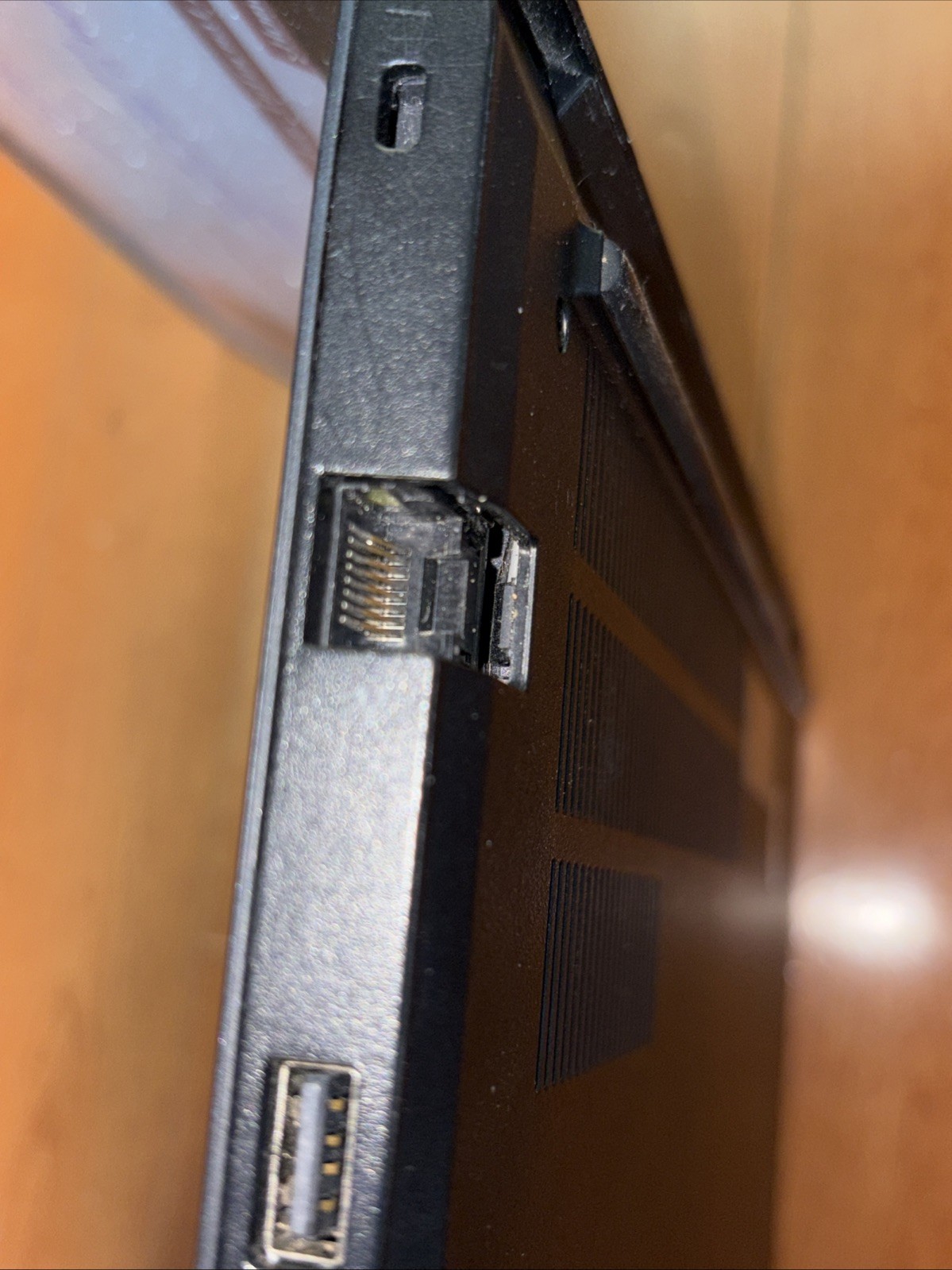 Lenovo ThinkPad E14 14″ Intel Core i5 10th Gen, 8gb RAM NO SSD NO OS