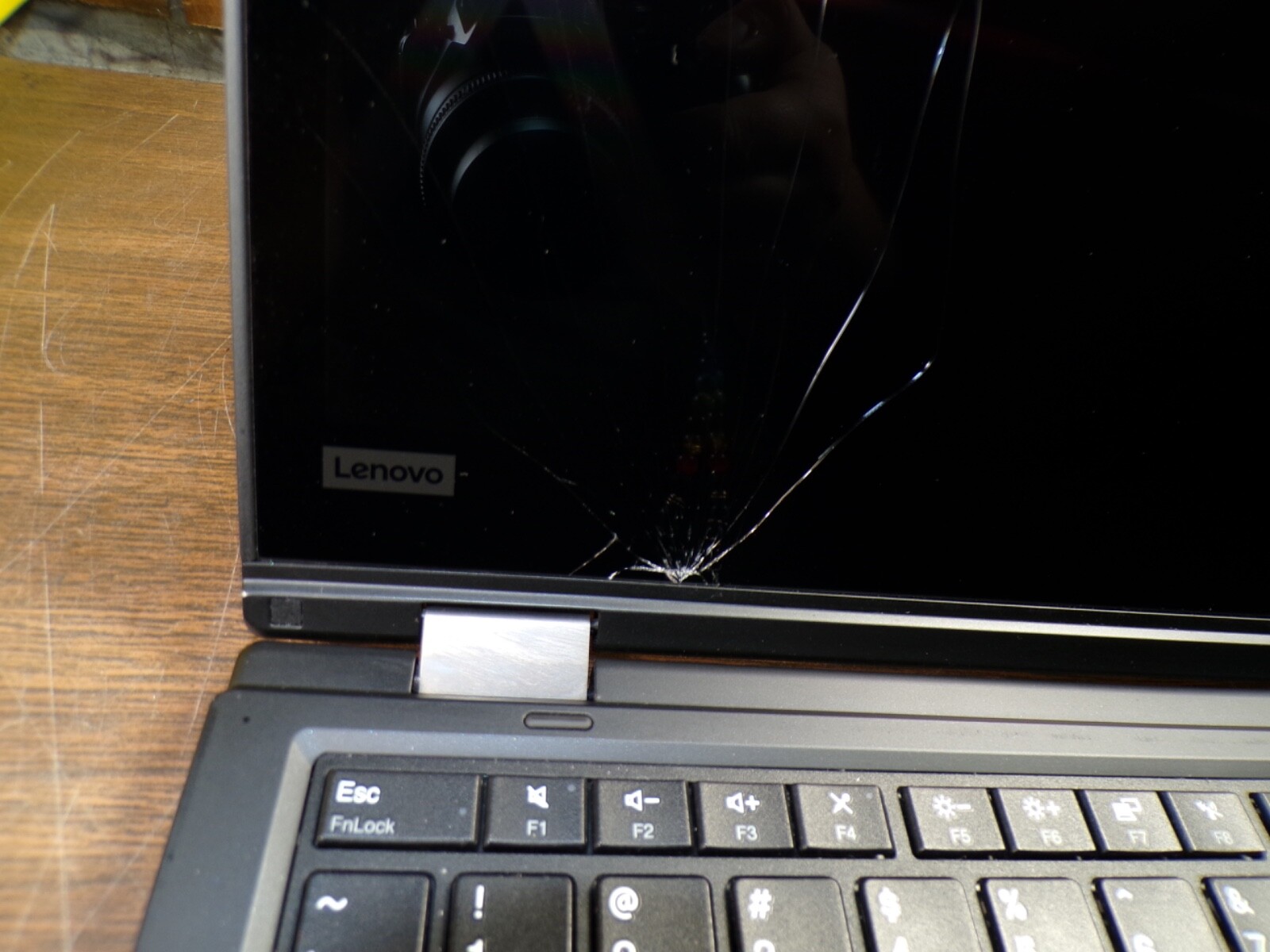 THINKPAD LENOVO L380 YOGA INTEL CORE i5 8TH GEN **NO RAM/ POWER ON NO IMAGE
