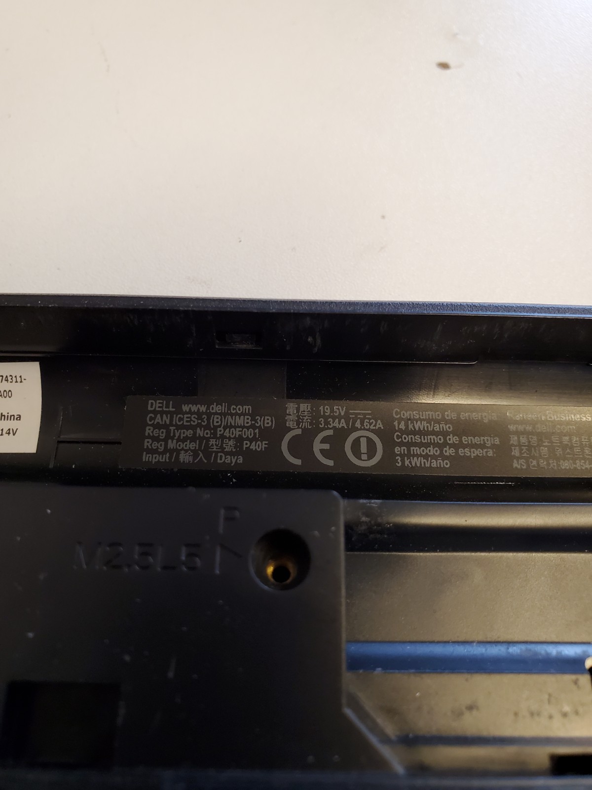 Dell Inspiron 15 P40F LCD Screen Display Assembly Top Case W/ Battery & Keyboard