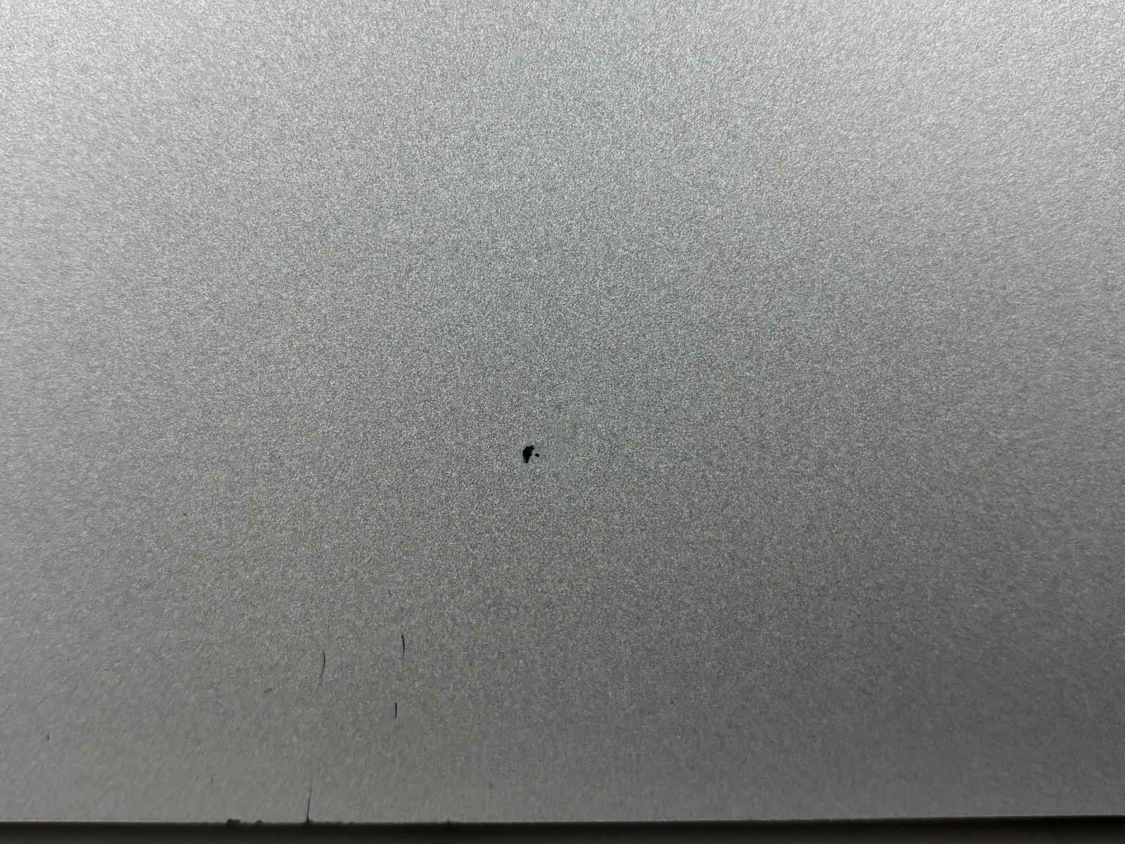 Dell Latitude 5511 15.6″ FHD i7-10850H 2.70GHz NO SSD NO RAM HARD KEYS PARTS