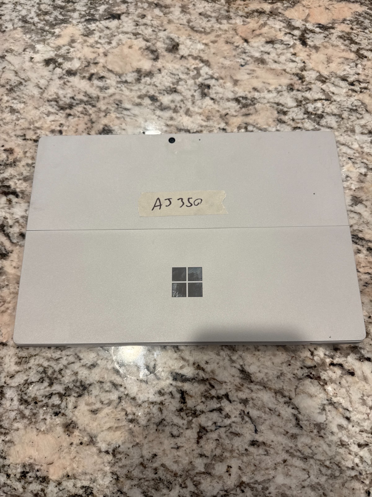 Damaged Microsoft Surface Pro 7 1866 Intel i5-1035G4 8GB RAM 128GB SSD, Win 11 P