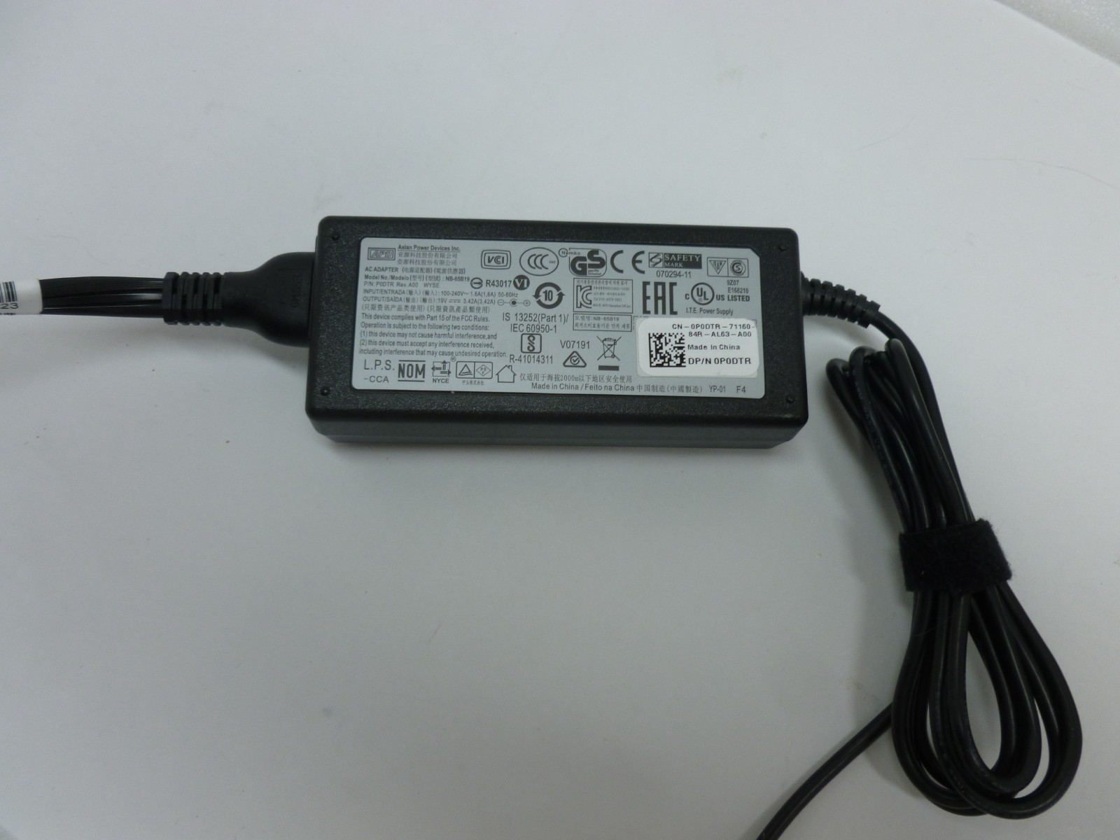 Toshiba Satellite P755 W11H 15.6″ Core i3 2330M 6g 120gb SSD WIFI AC no batt