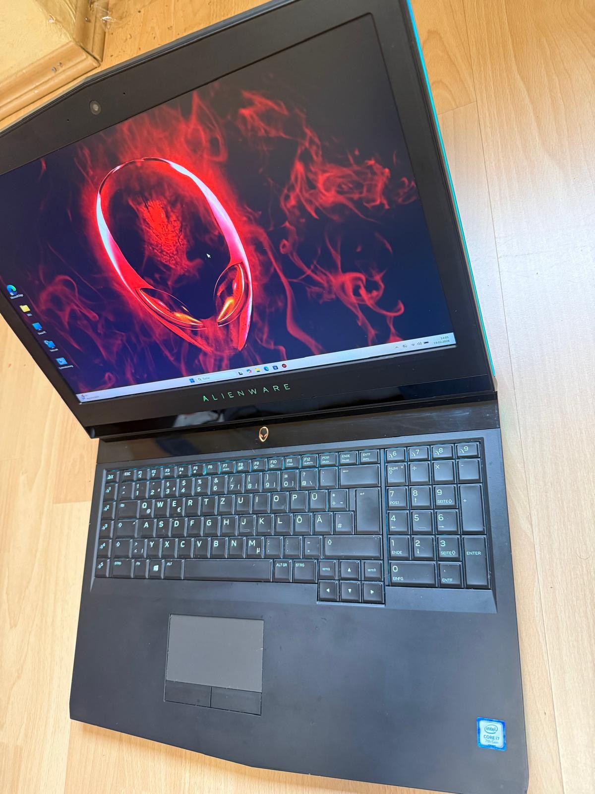 Dell Alienware Gaming 17.3 inch, GTX 1060,i7-77000,16GB,512GB SSD,1TB HDD
