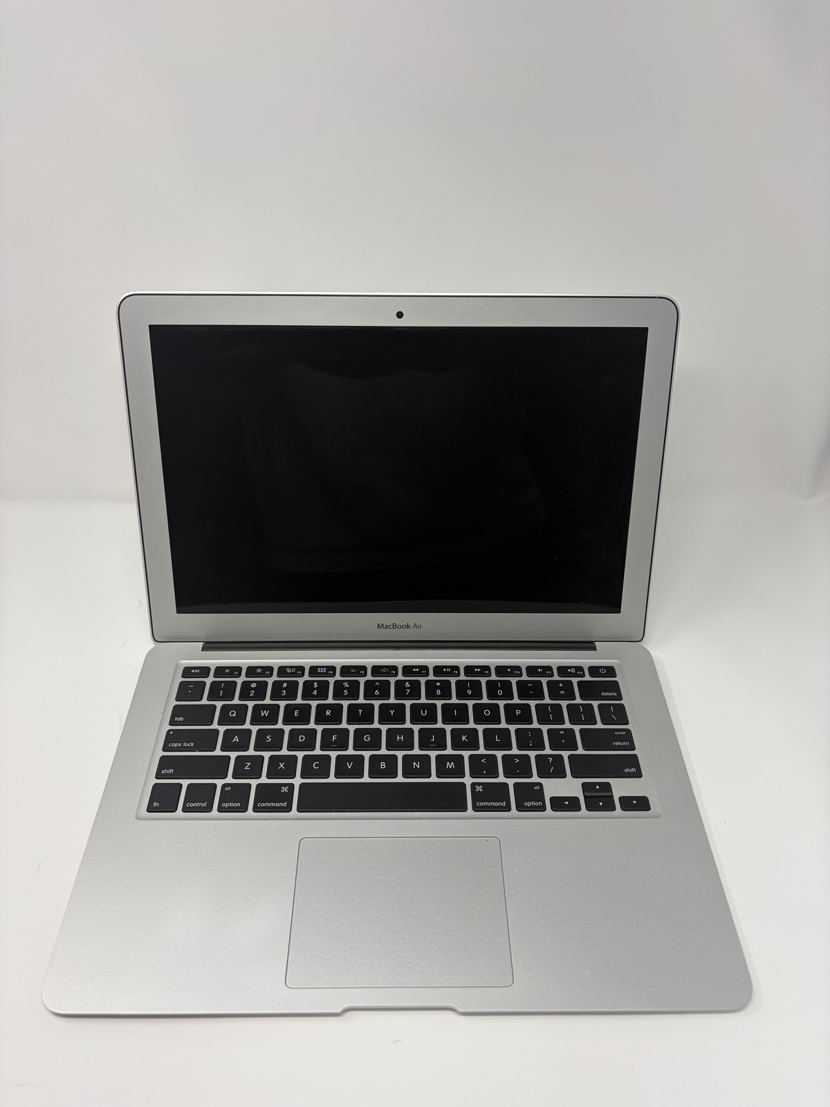 Apple MacBook Air i5-4250U 8GB RAM 128 GB SSD Mid 2013