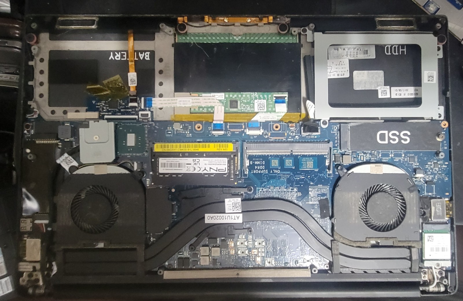 Dell Precision 5520 15.6″ Laptop i5-7440HQ 8GB RAM No Ssd