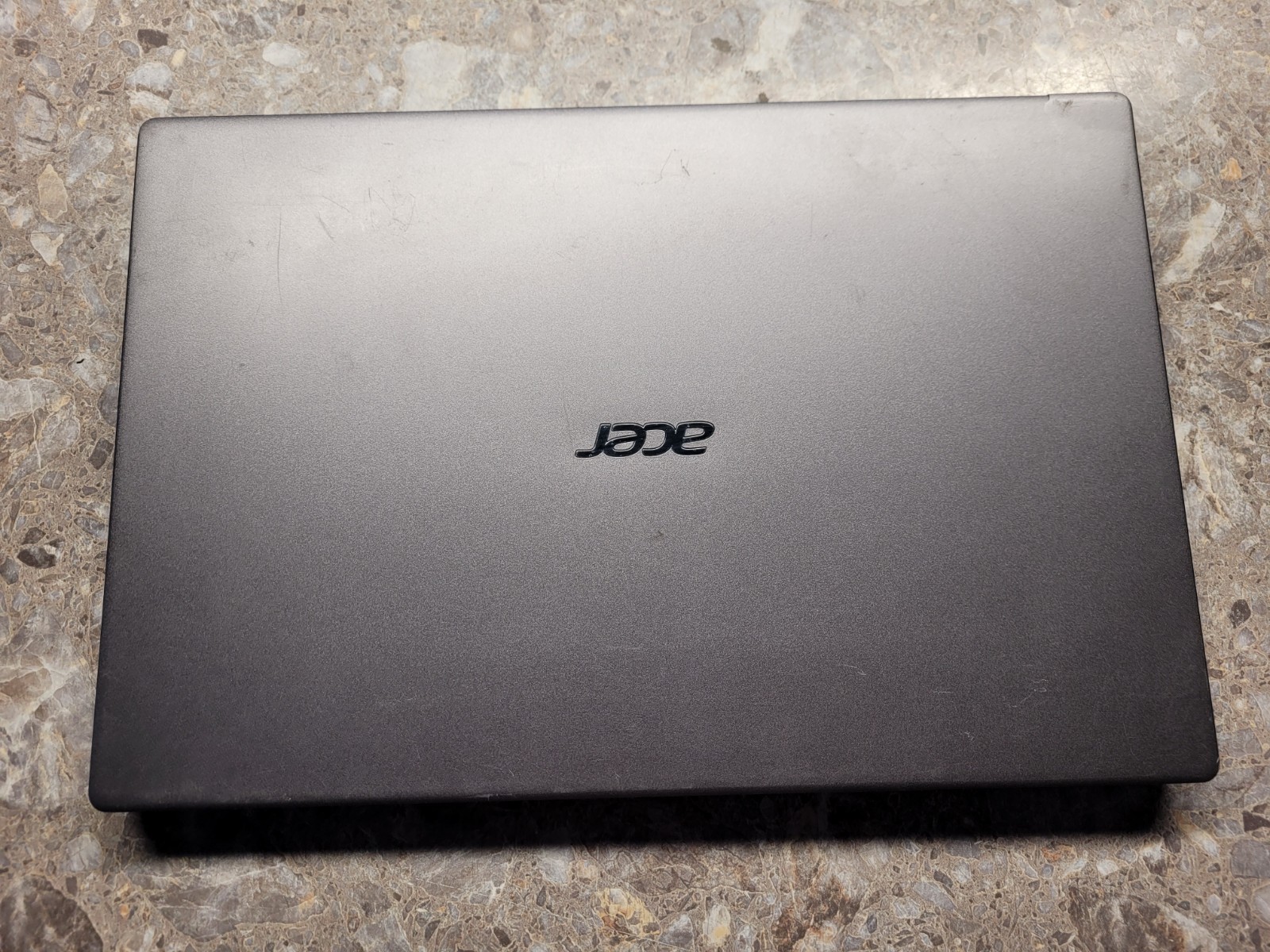 Acer Swift 3 SF314-57 14″ Laptop Intel i5 10th, 8GB RAM WONT BOOT AS IS DAMAGED