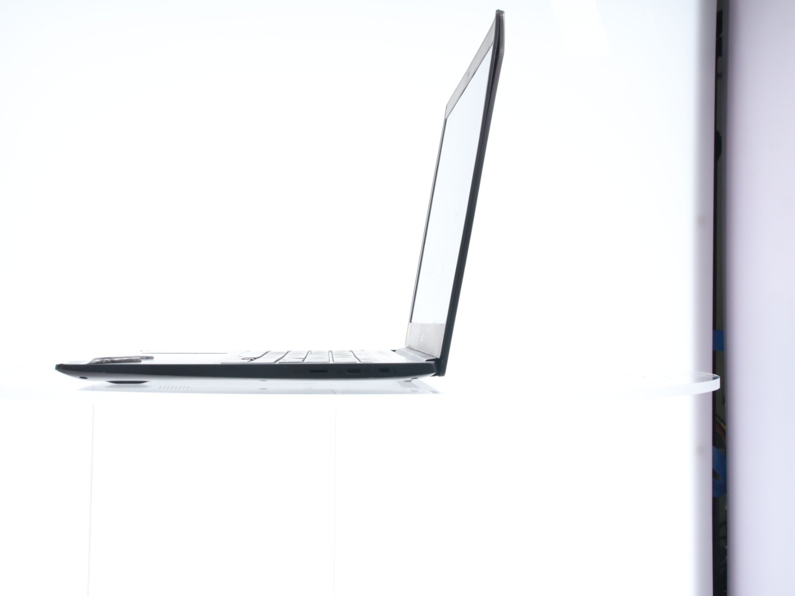 Acer Chromebook N18Q11 Intel Core i3-8130U 2.2GHz 8GB RAM 128GB SSD NO AC
