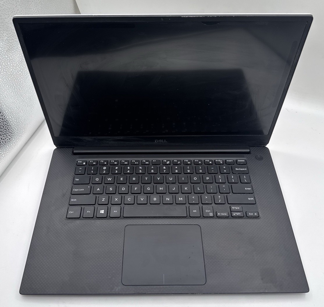 Dell Precision 5540 i9-9980HK 32GB RAM 500GB SSD 15.6” FHD READ!
