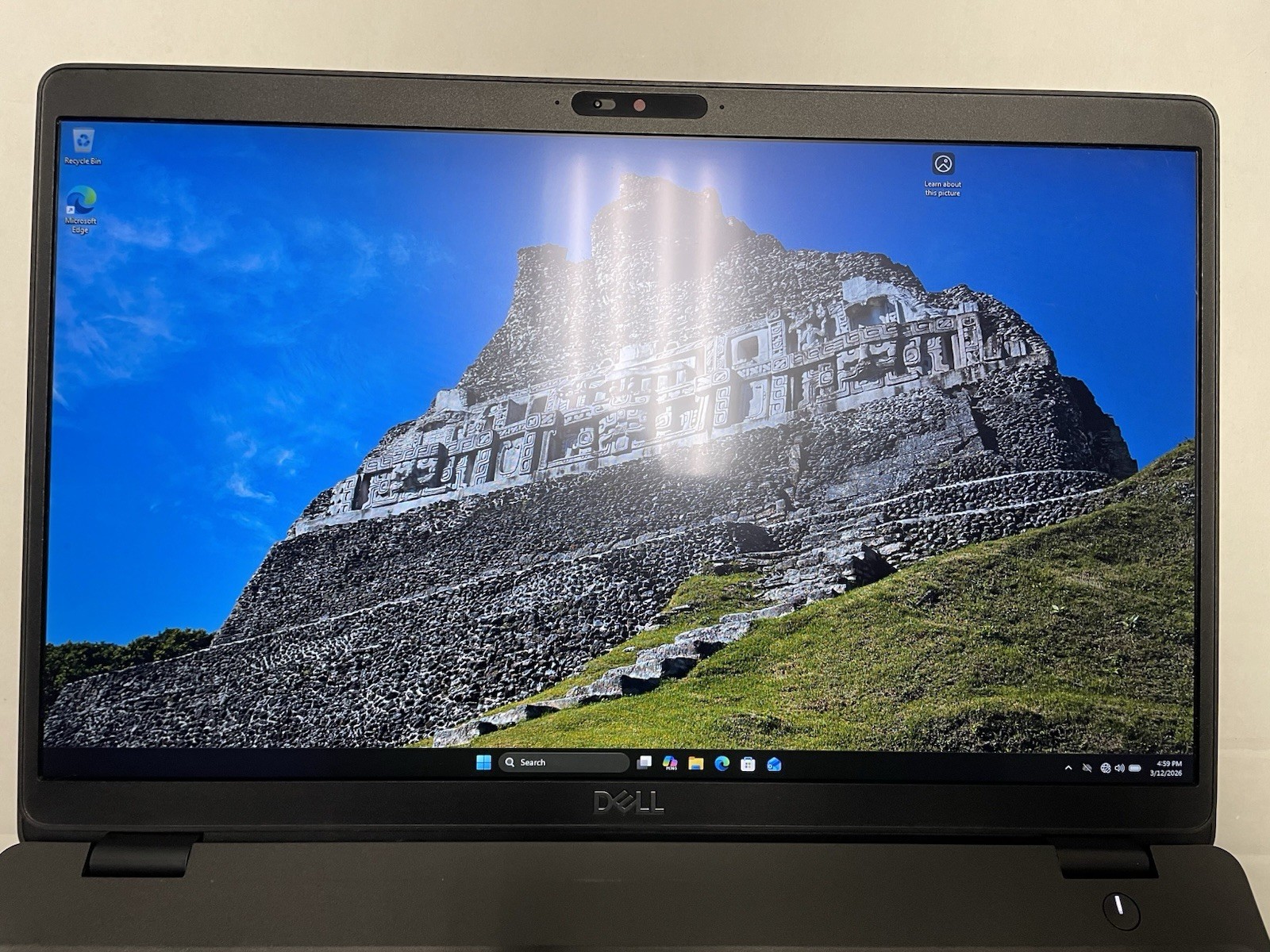 Dell Precision 3541 Mobile Workstation Intel(R) Core(TM)i7-9850H CPU @2.6 GHz 47