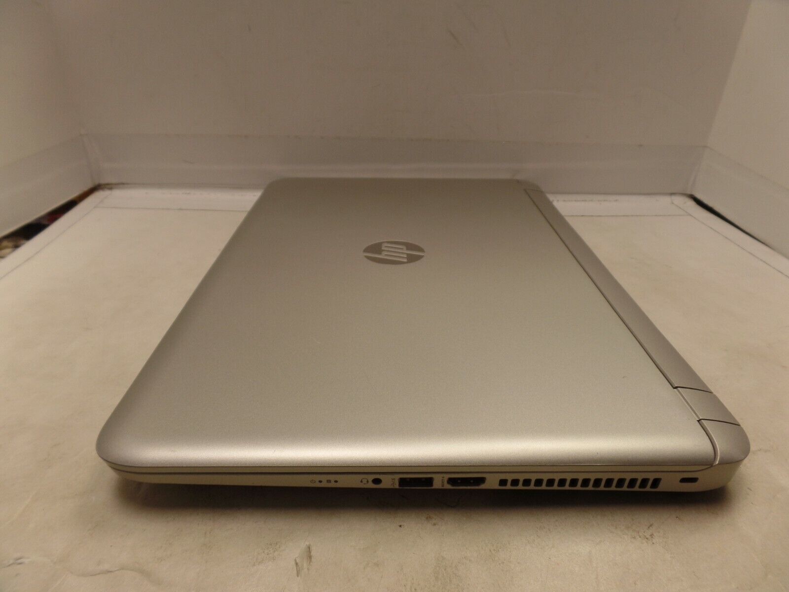 HP Pavilion 15-ab121dx 1.80Ghz AMD Quad-Core A10-8700P 6GB 1TB 15.6” HD WLED