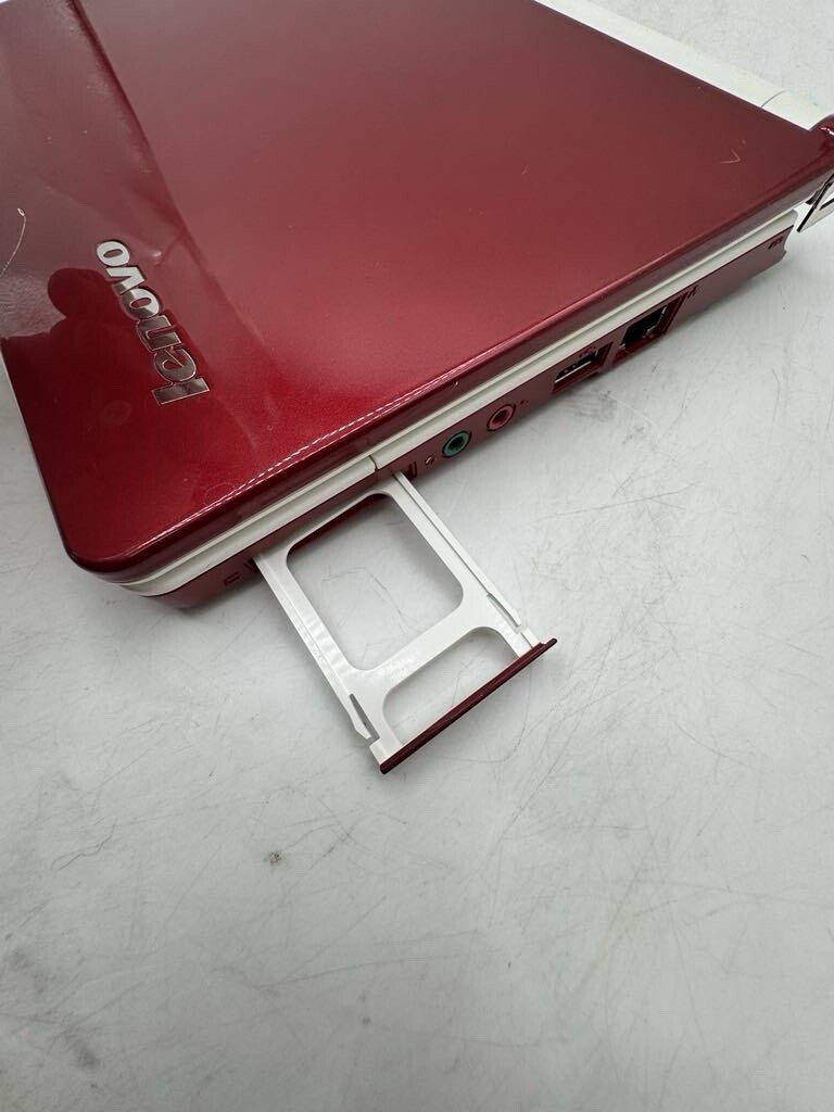 Lenovo IdeaPad S10 4231 Red Powers on , Partially Tested NO POWER SUPPLY