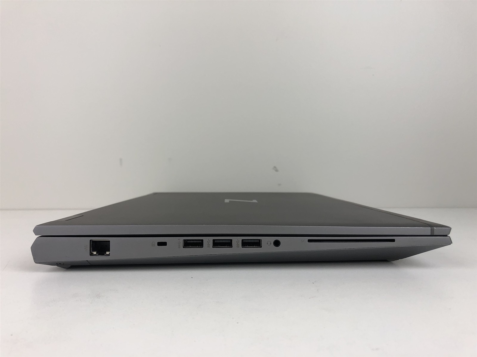 HP ZBook Fury 17 G8: Intel Xeon W-11955M 2.6GHz – 64GB – 2TB – RTX A5000 Mobile
