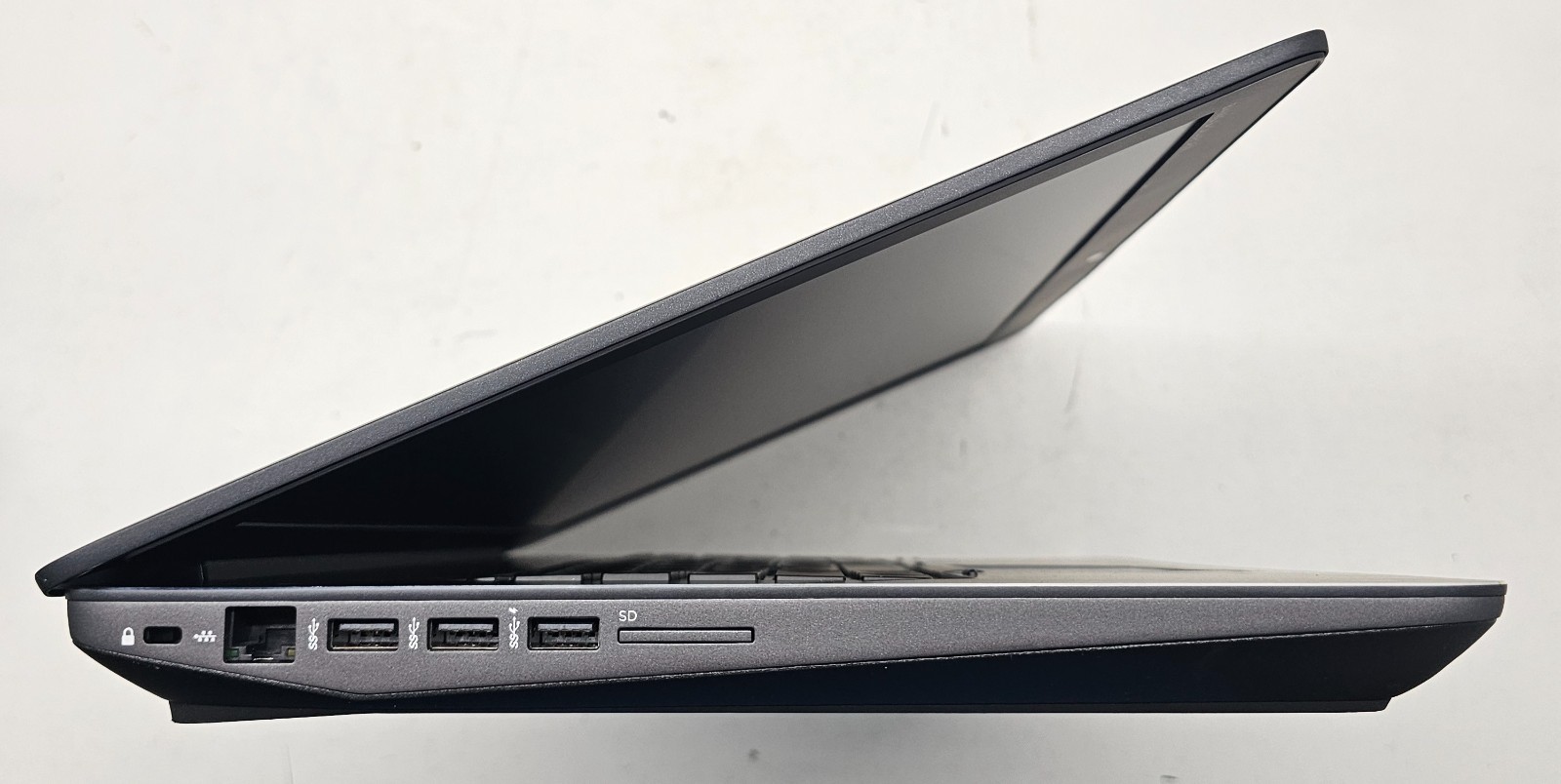 HP ZBook 17 G3 17.3″ Laptop Intel Core i7-6700HQ 8GB Ram NO HD/OS (FL)