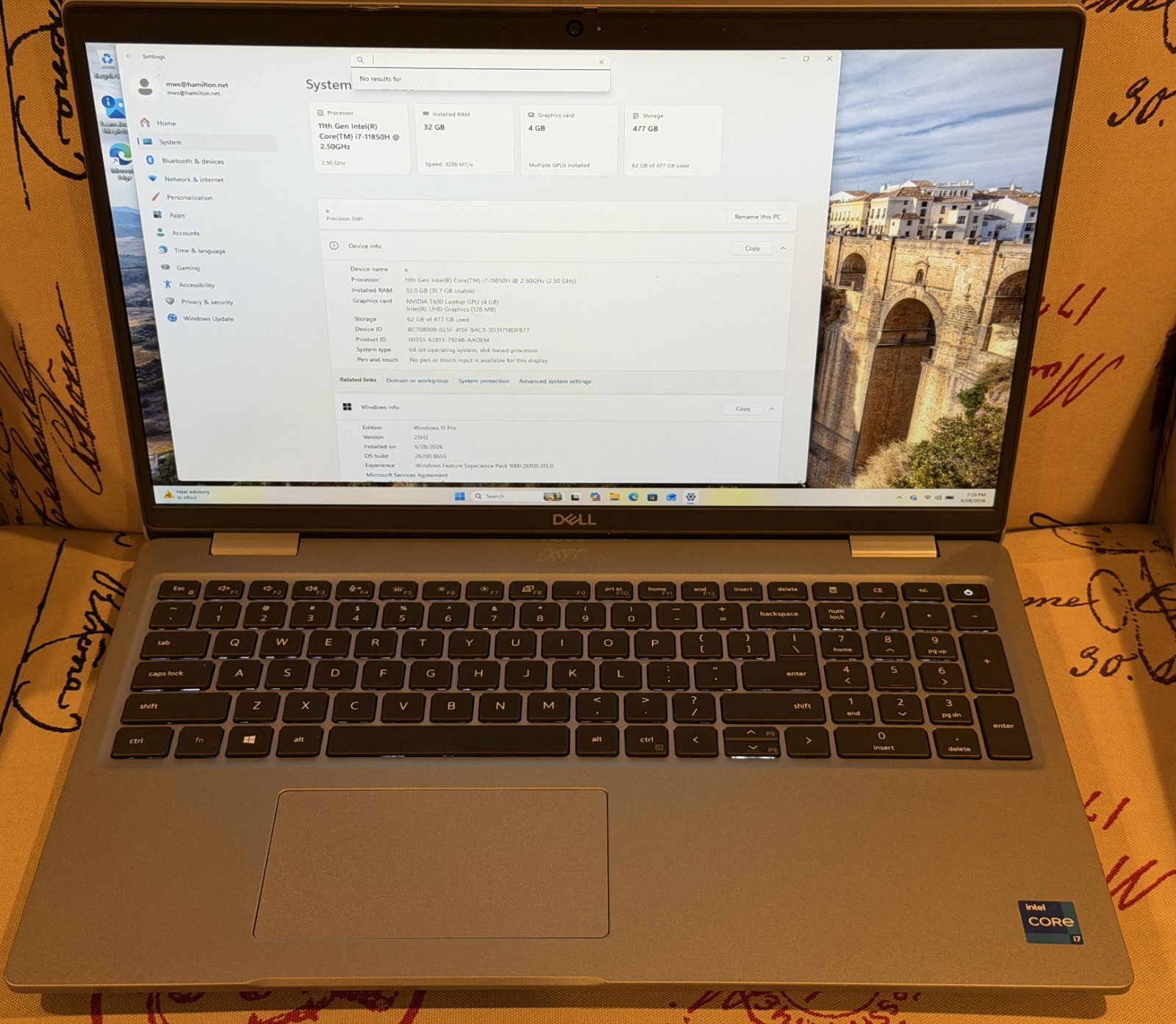 Dell Precision 3561 i7-11850H 2.5GHz 32GB Ram 512GB NVME Win 11, Dock & Charger