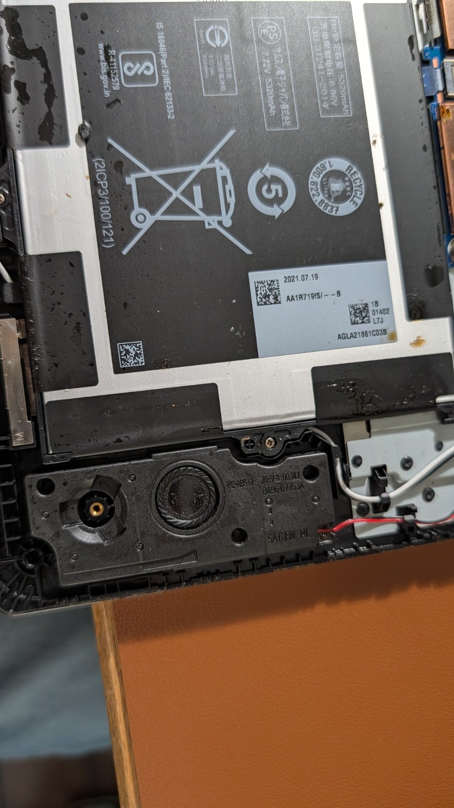 Samsung Galaxy Chromebook Go 14″ celeron *parts only* water damage