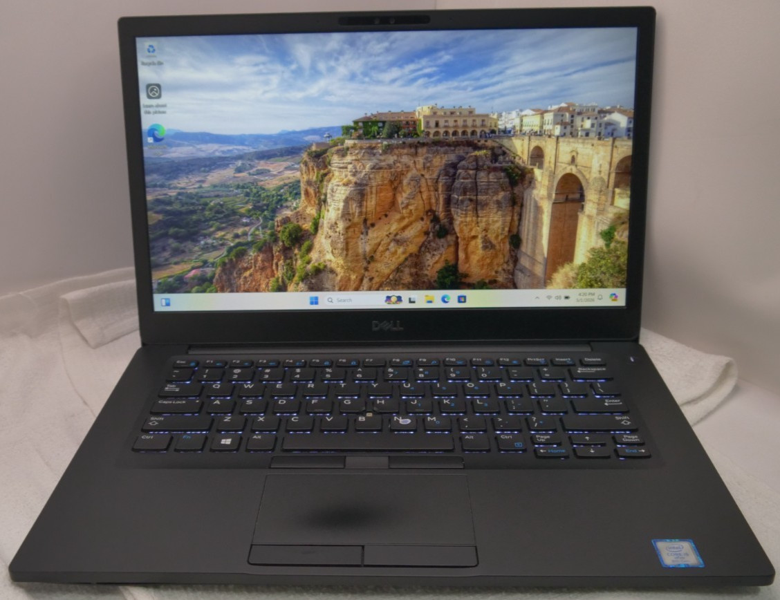 Dell Latitude 7490 Laptop 14” FHD Core i5 8GB RAM 256GB NVMe Windows 11 Pro