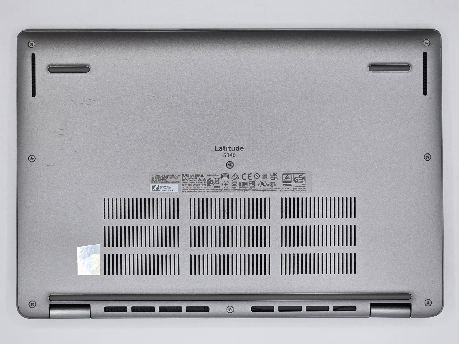 Dell Latitude 5340 2-in-1 13″ FHD Touch I7-1365U 256GB SSD 16GB W11P Warranty