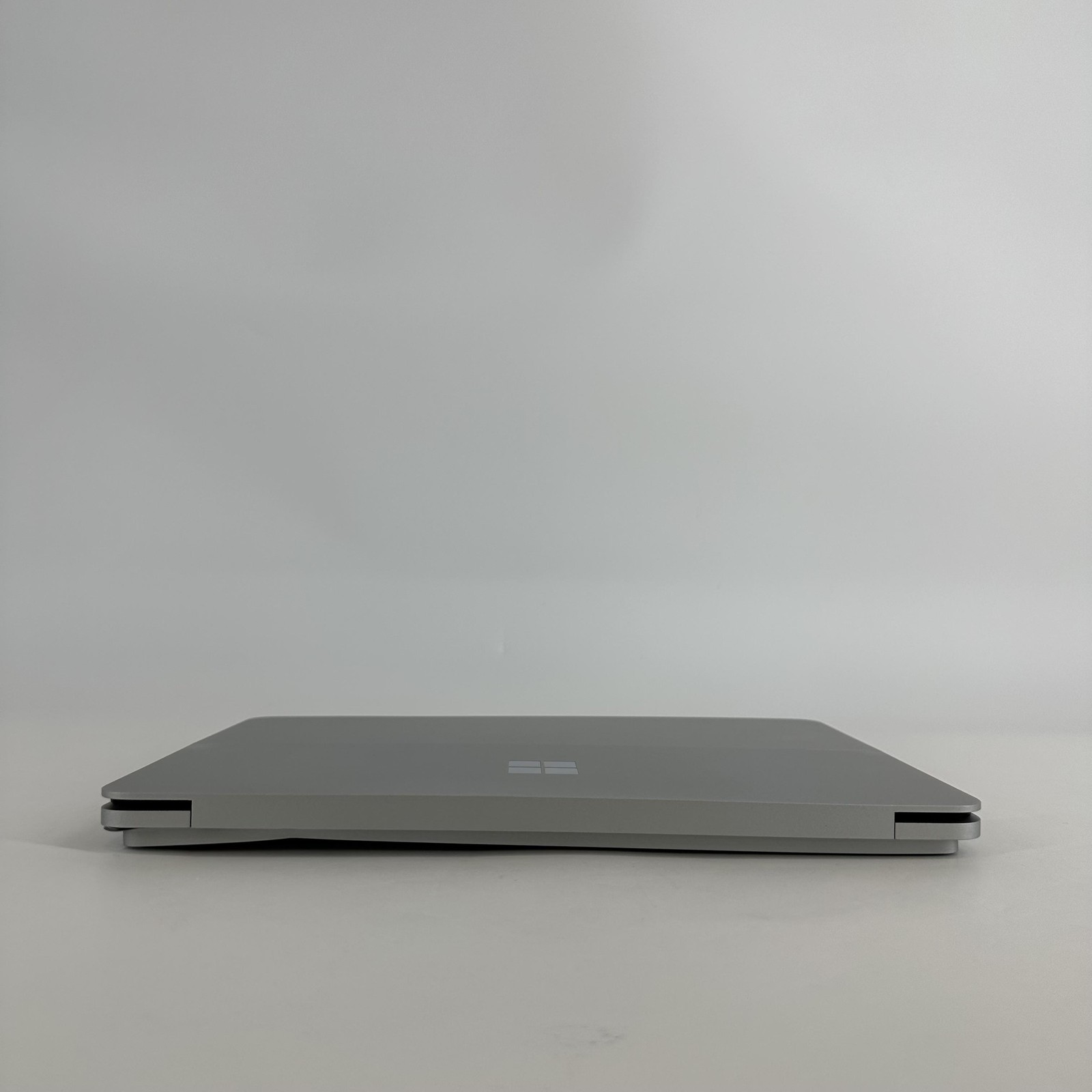 Microsoft Surface Laptop Studio 14 2K TOUCH i5-11300H 16GB 256GB SSD Bent Frame
