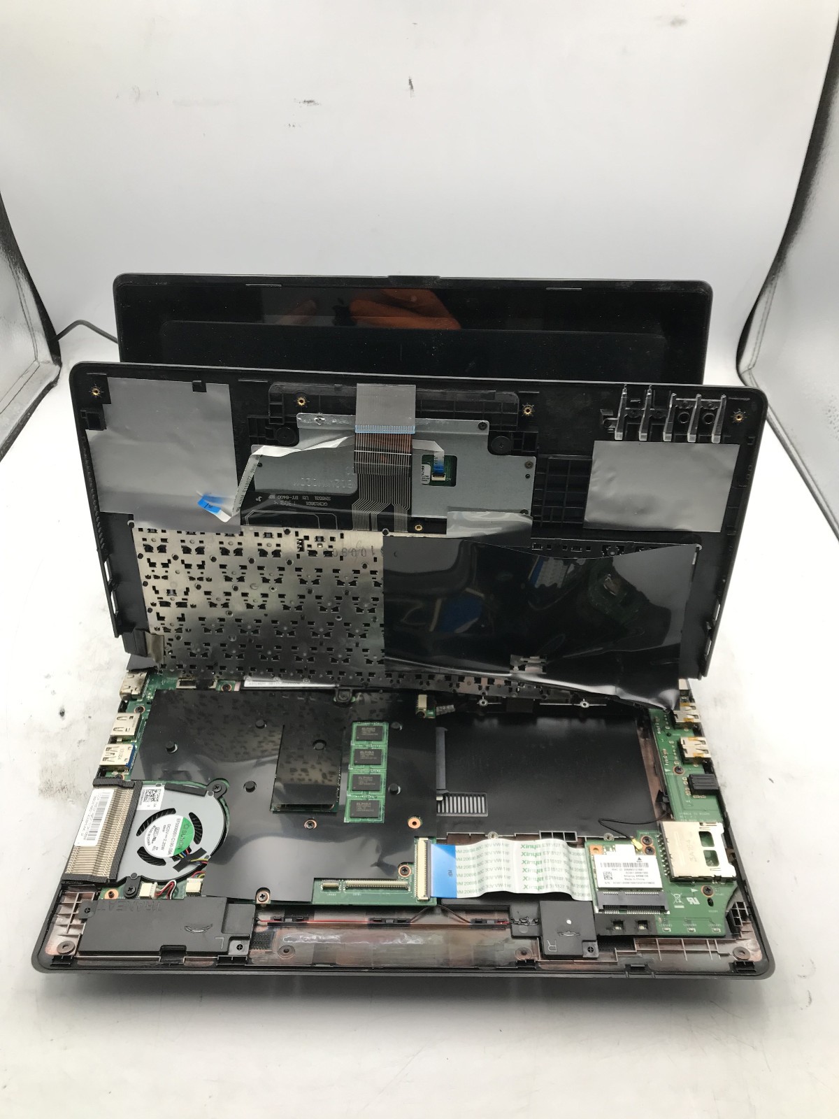 ASUS X200CA NOTEBOOK – FOR PARTS/REPAIR – INTEL PENTIUM 2117U – 2GB RAM -READ-BB