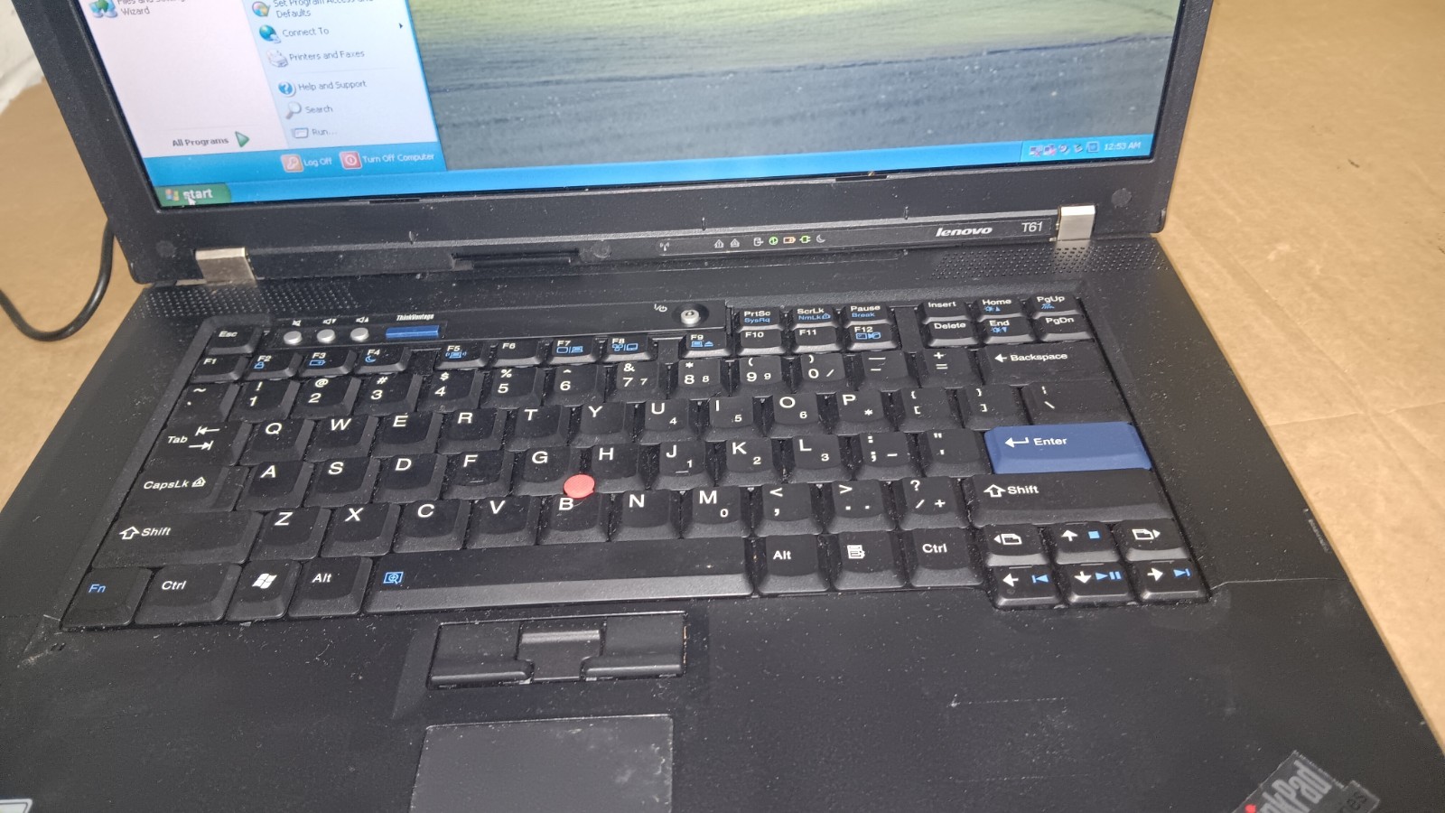 IBM Lenovo Thinkpad T61 Gaming Laptop Windows XP pro SP3 15.4″ LCD Screen DVD