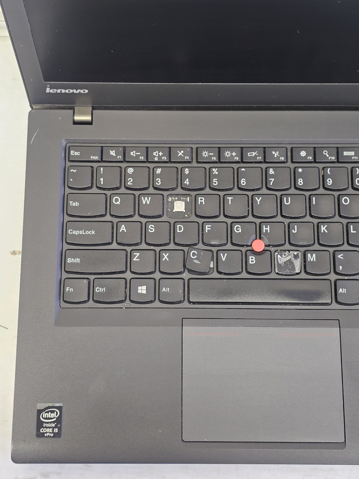 Lenovo ThinkPad T440 Laptop – Intel i5-4300u – 4GB RAM – 128GB SSD – Win 10 READ