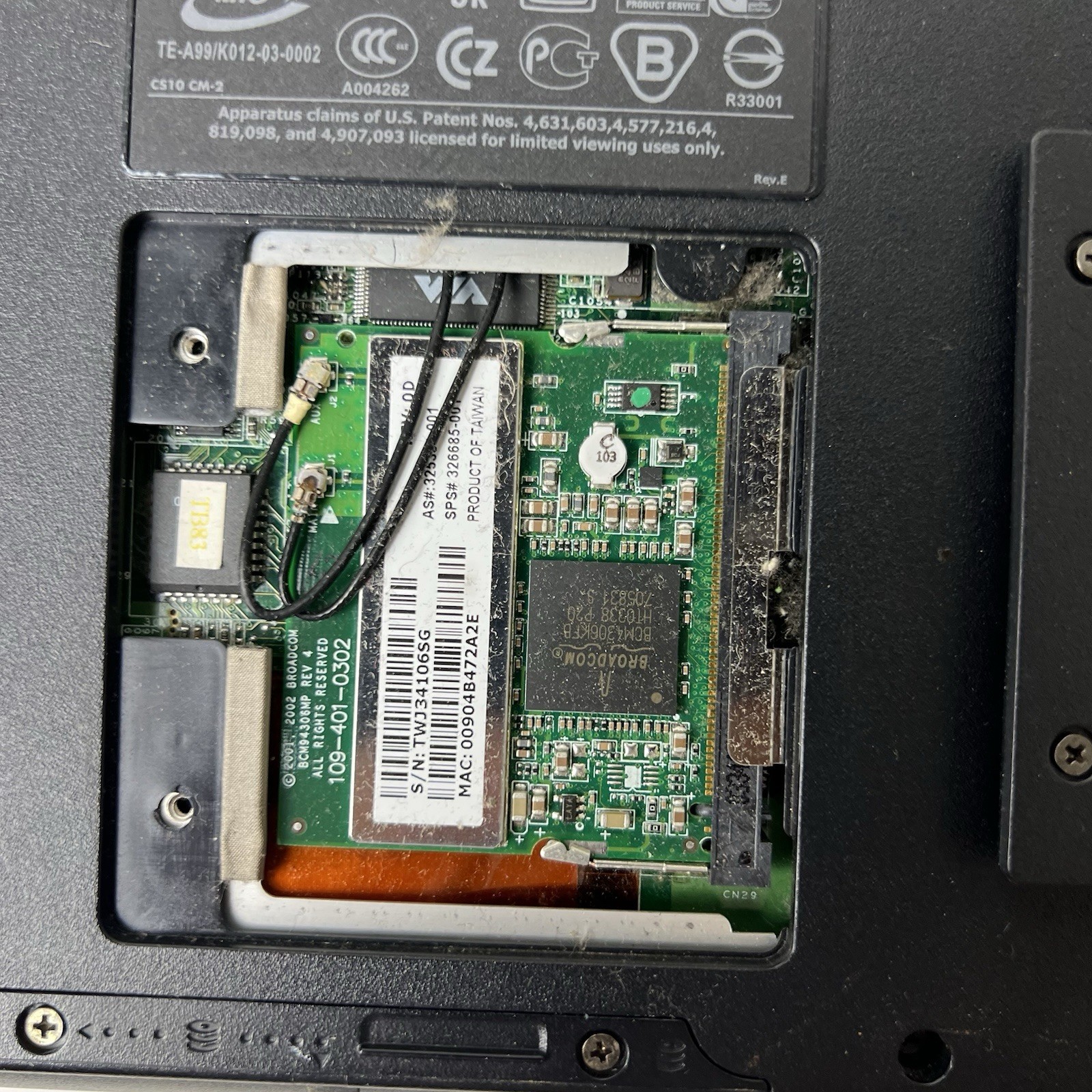 HP Pavilion ze5500 ze5575sr Laptop Pentium 4 XP 40GB IDE 256MB DVD Parts