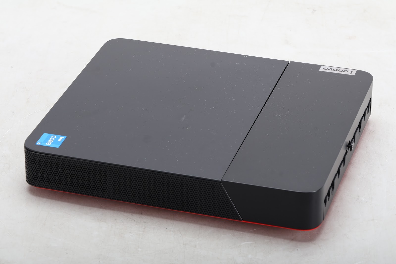 Lenovo 12QJ0004US ThinkSmart for Teams Rooms With i5-1145G7E @2.60GHz/16GB Ram