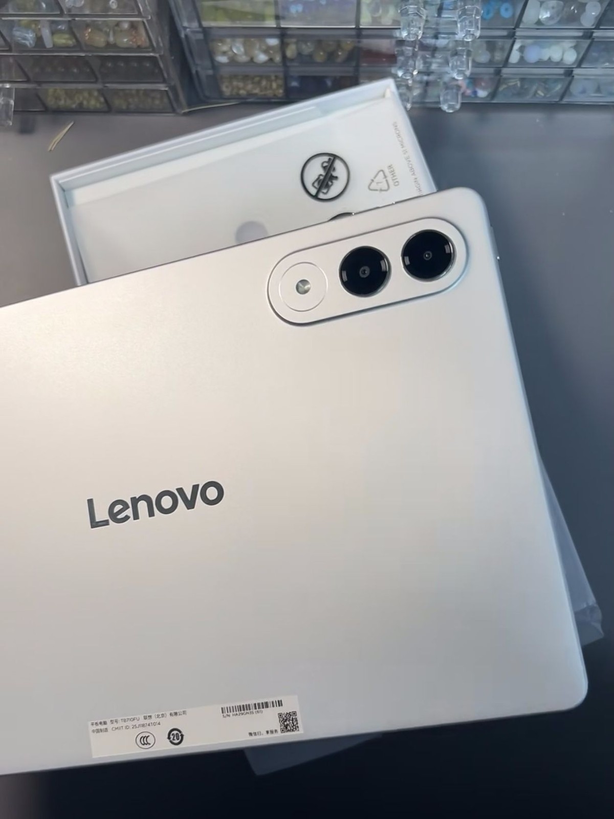 Lenovo Xiaoxin Pad Pro GT 11.1″ Snapdragon 8 Gen 3 SM8650 WIFI 8860 mAh