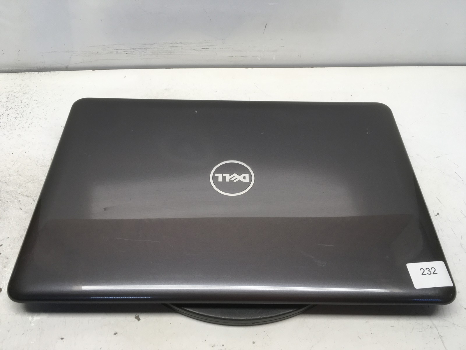 Dell Inspiron 17 5000 Series Intel i5 7th Gen NO RAM NO HDD NO BATT – FOR PARTS