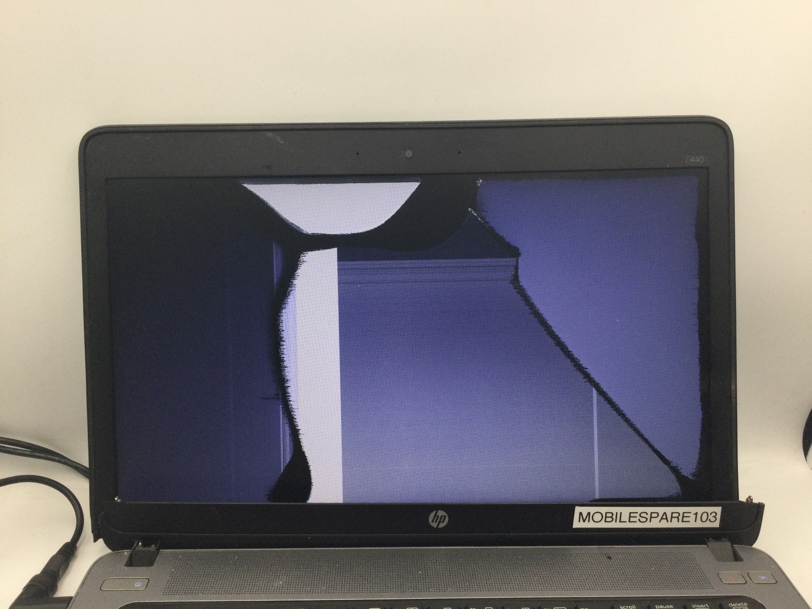 HP PROBOOK 440 G1 – FOR PARTS/BAD SCREEN – INTEL I3 – NO RAM – READ DESCRIP -BB